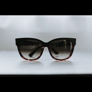 Electric Danger Cat Sunglasses - Tortoise/Black